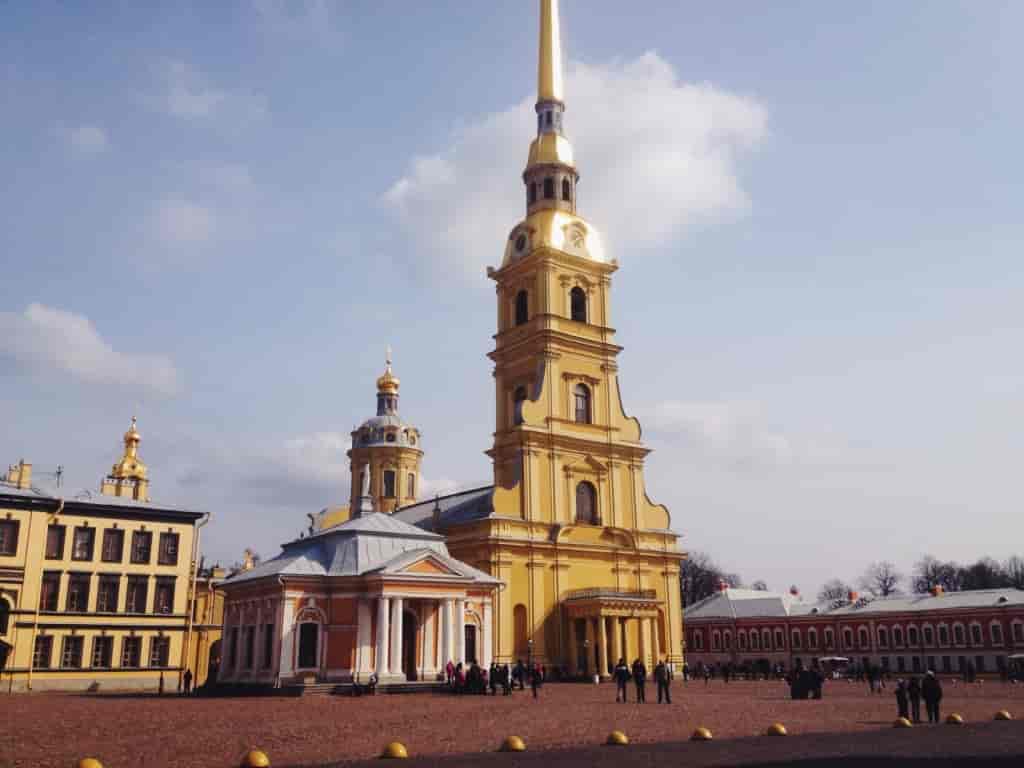 ангел на шпиле
